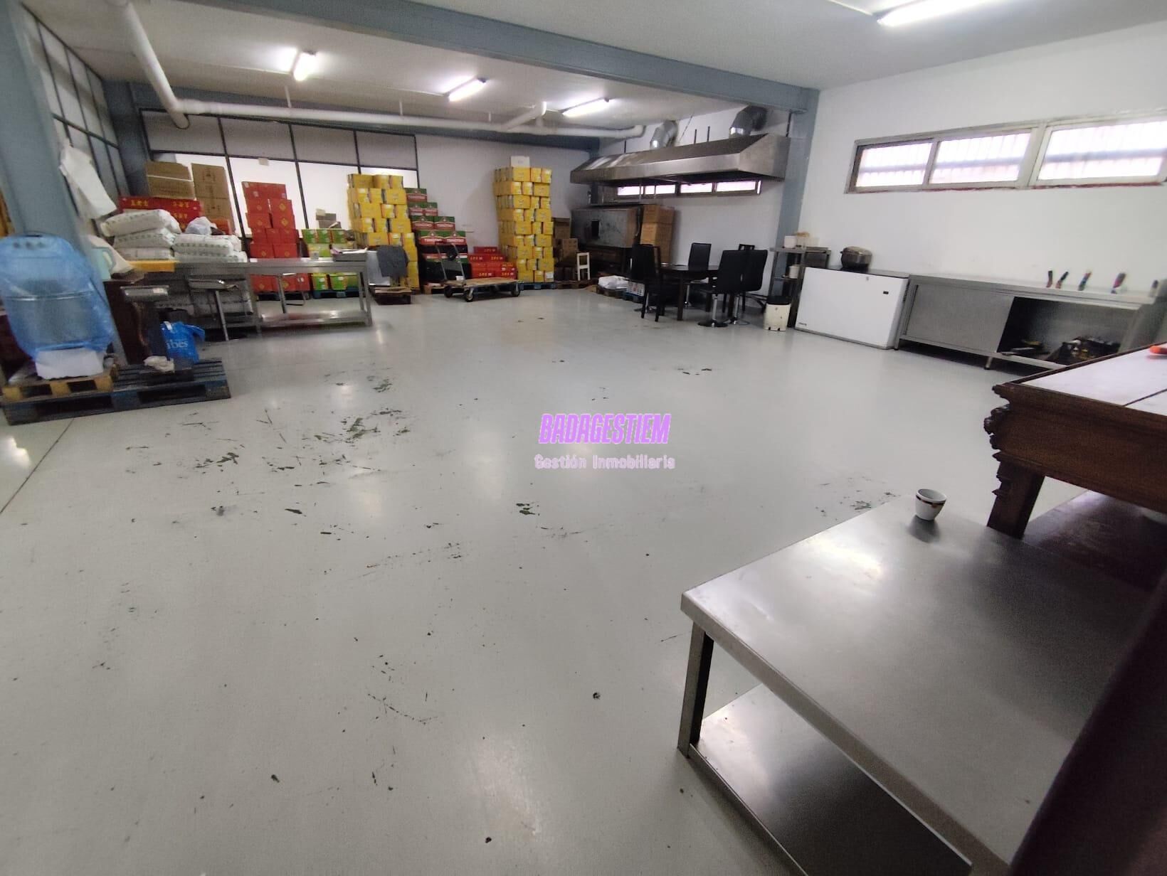 Industrial buildings for sale in Badalona