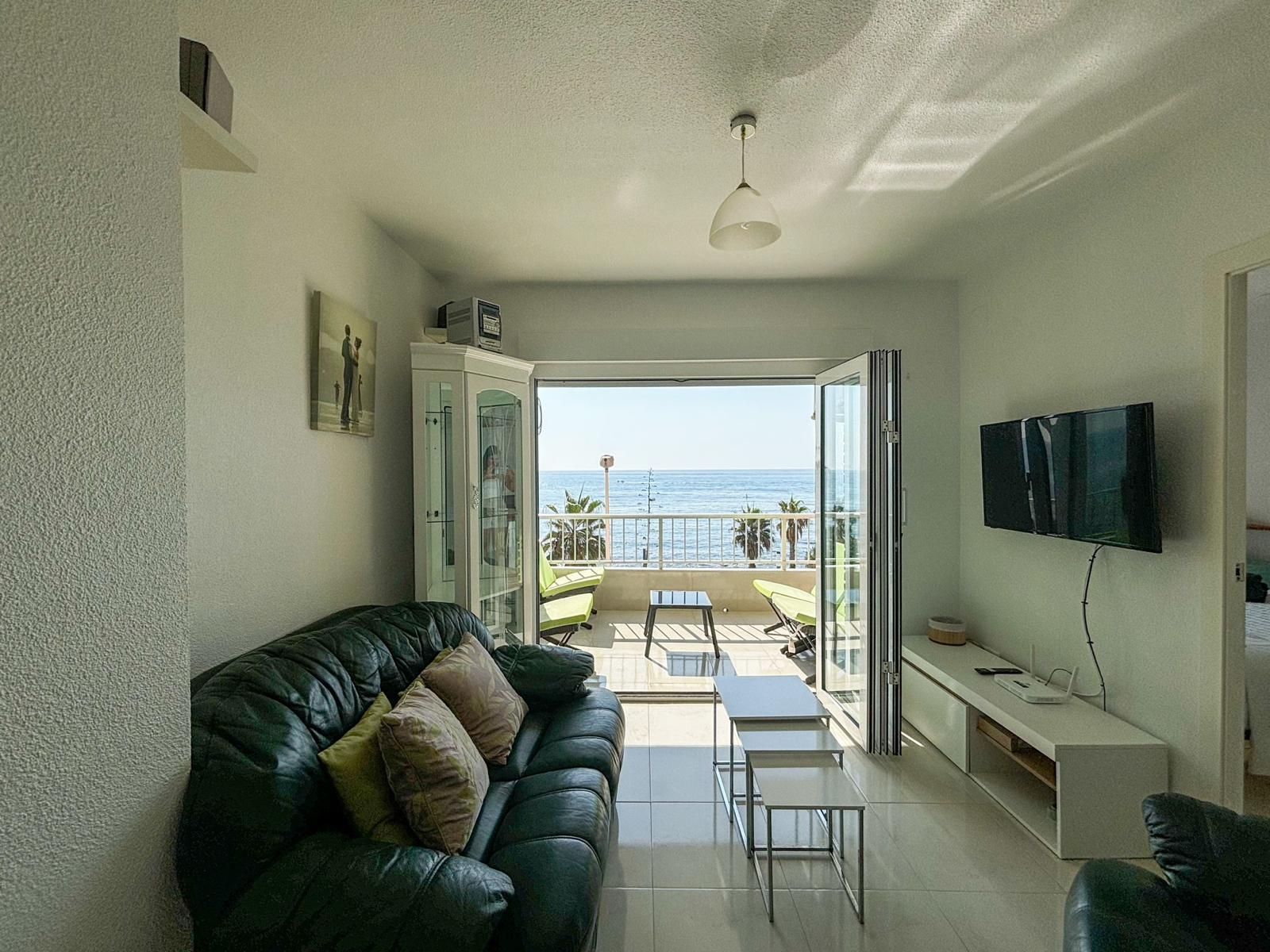 Living room of Flat to rent in Torrevieja  with Air Conditioner, Heating and Terrace
