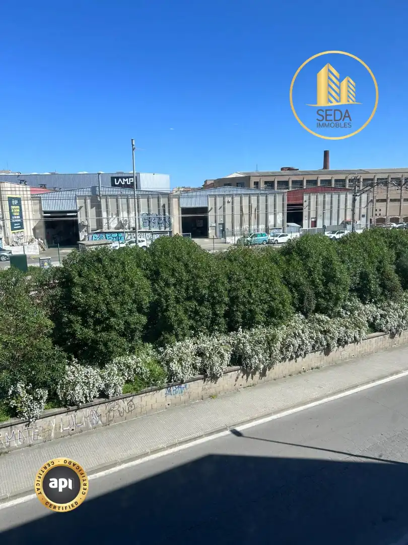 Pis amb ascensor en venda a Passeig del Vint-i-dos de Juliol, imagen 12