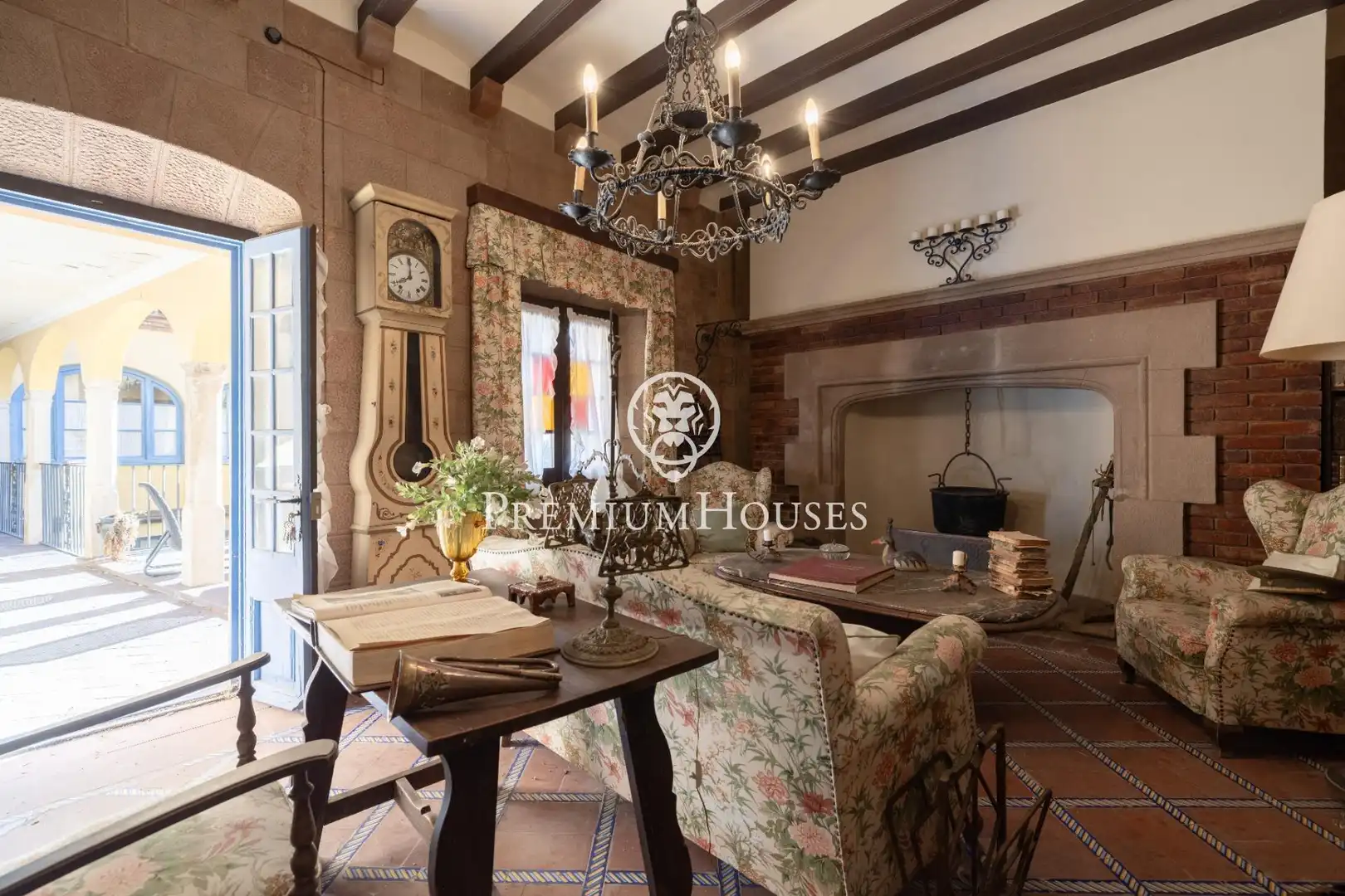 Houses for sale in Montblanc, Tarragona