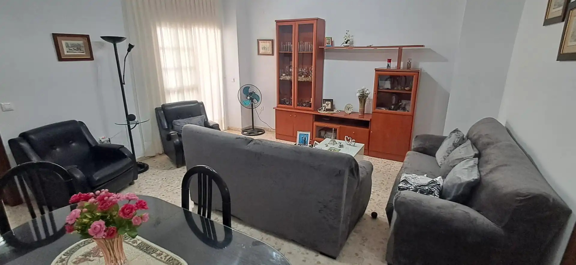 Sala de estar de Piso en venta en Utrera con Aire acondicionado, Terraza y Balcón