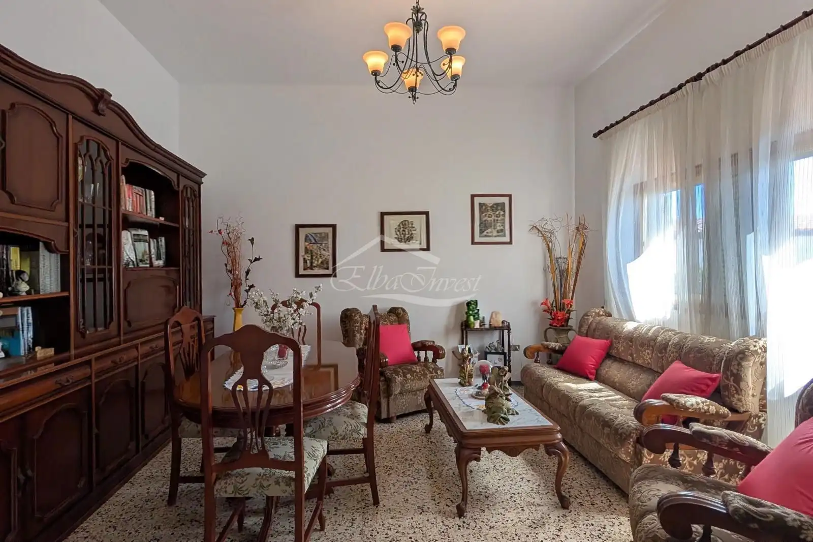 Sala de estar de Casa adosada en venta en San Miguel de Abona con Jardín privado, Trastero y Amueblado