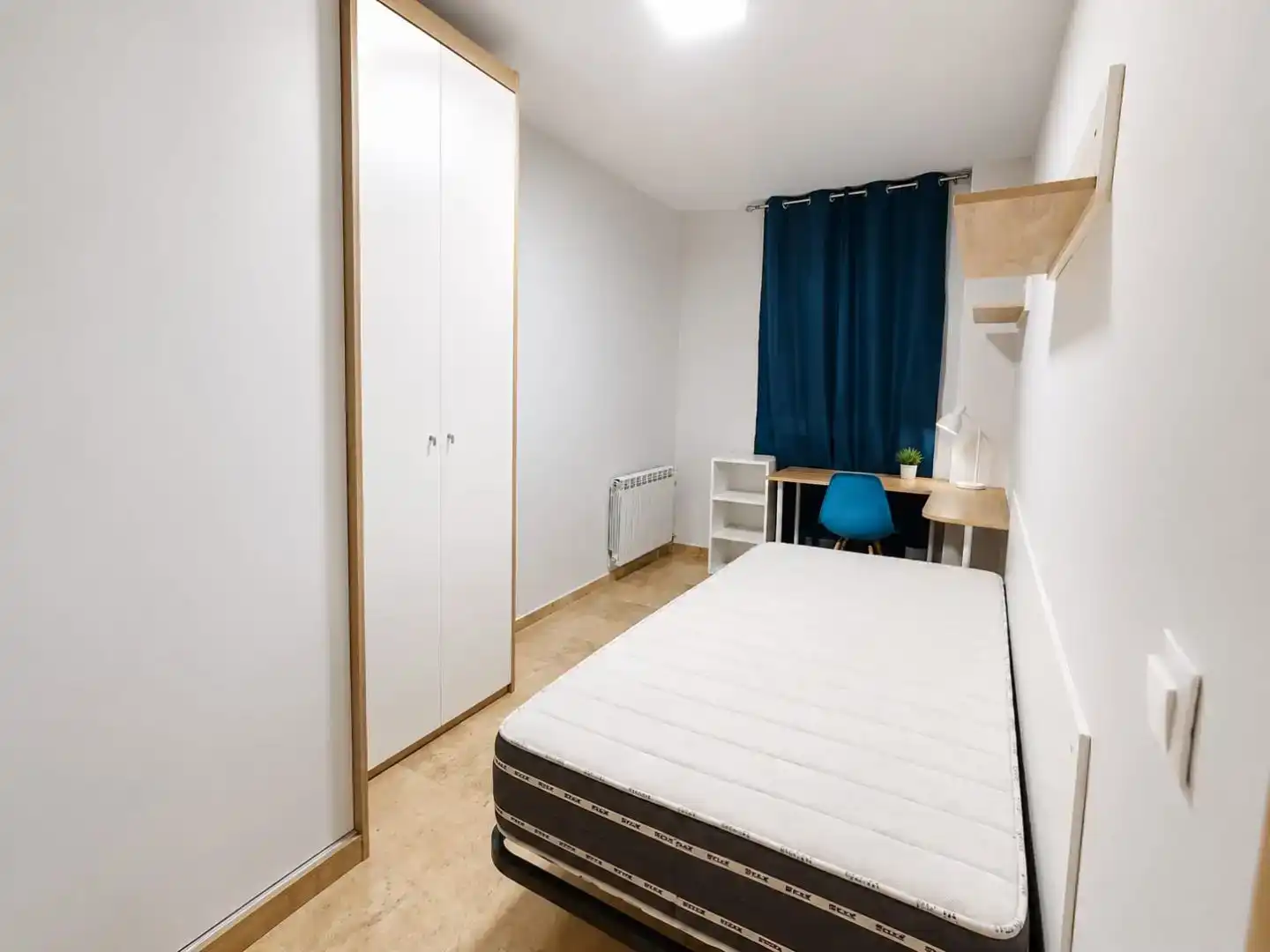 Bedroom of Flat for rent in Armilla  with Air Conditioner