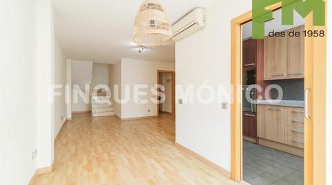 Foto 3 de Dúplex en venda a Bufalà, Barcelona