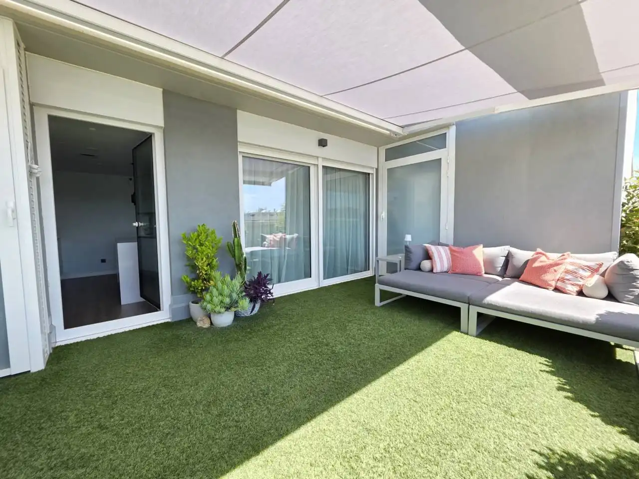 Terrace of Attic for sale in Zaragoza  with Air Conditioner, Heating and Parquet flooring