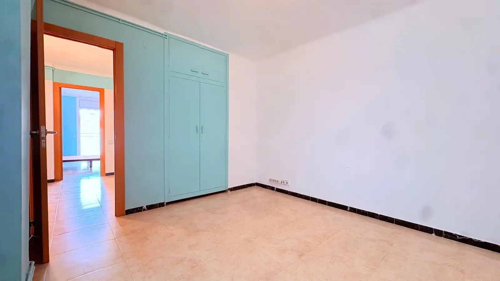 Habitación de Piso en venta en Castellar del Vallès con Calefacción y Terraza