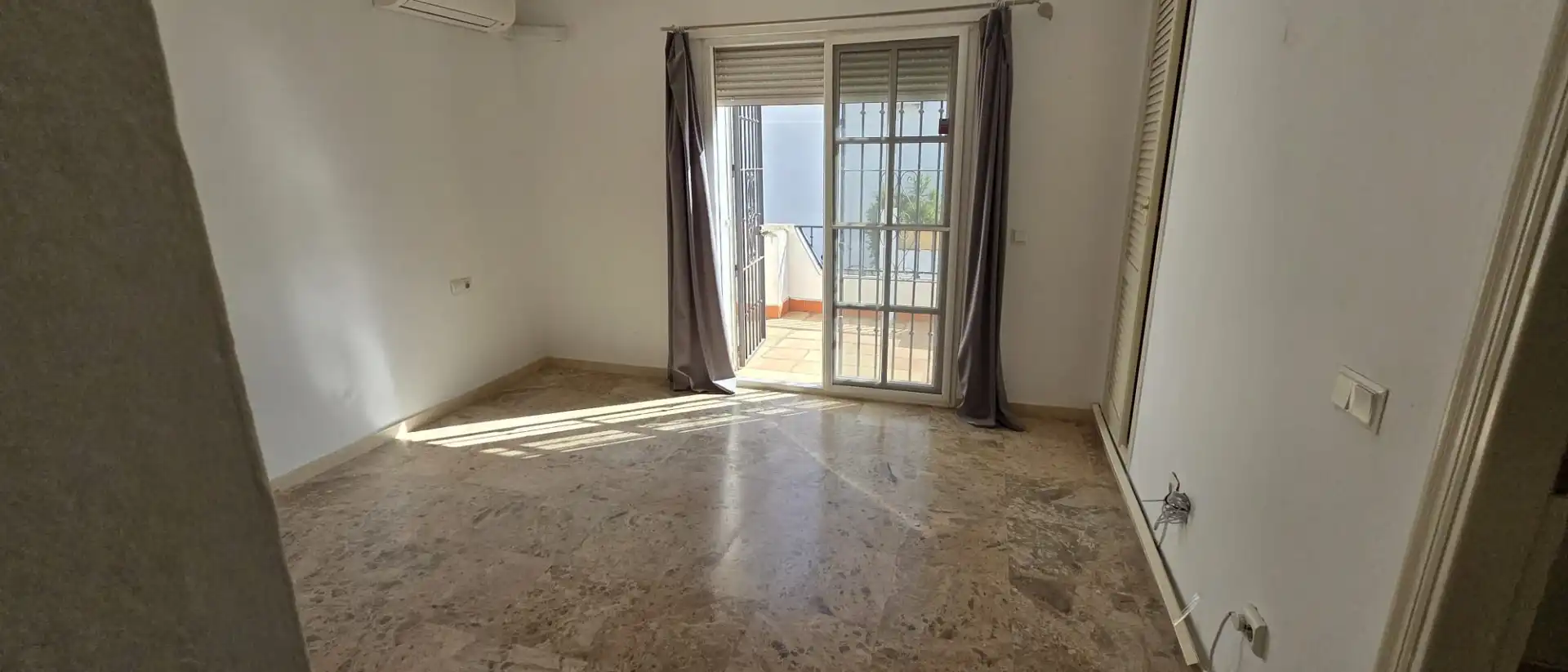 Maison jumelée avec piscine à vendre à Capellanía - Retamar, imagen 15
