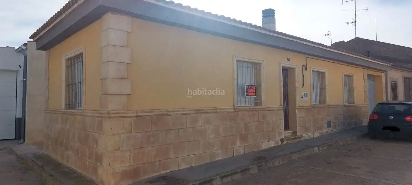 Casa en venda a Barrio Higuera 28