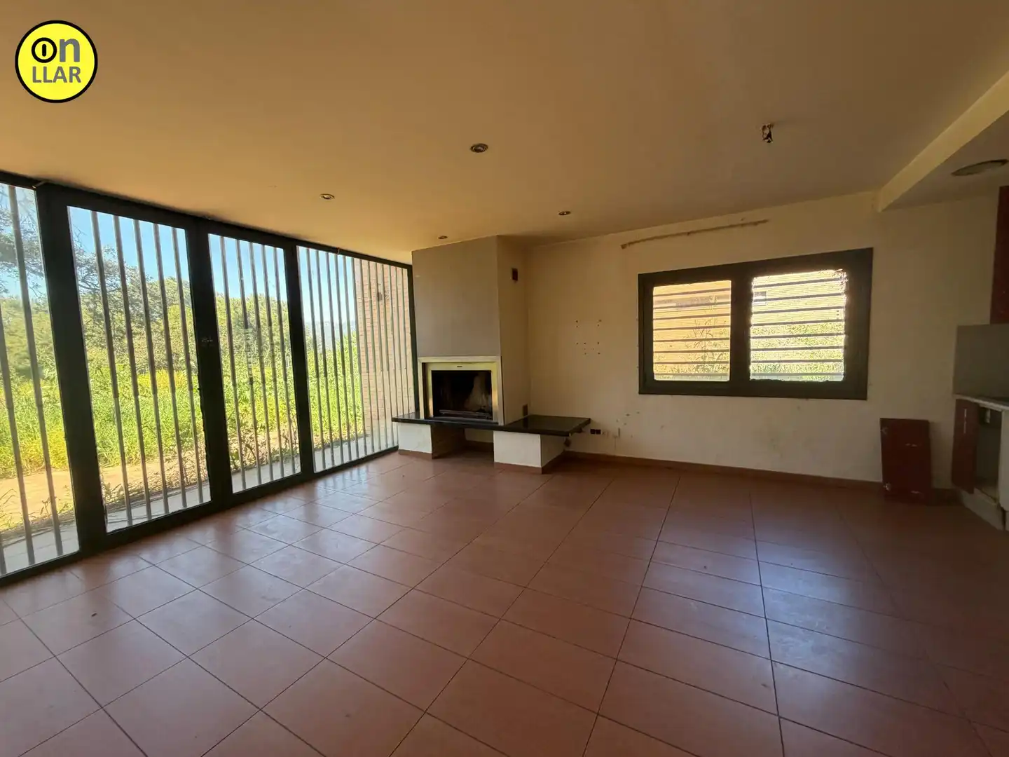 Sala de estar de Casa o chalet en venta en Lliçà d'Amunt con Jardín privado