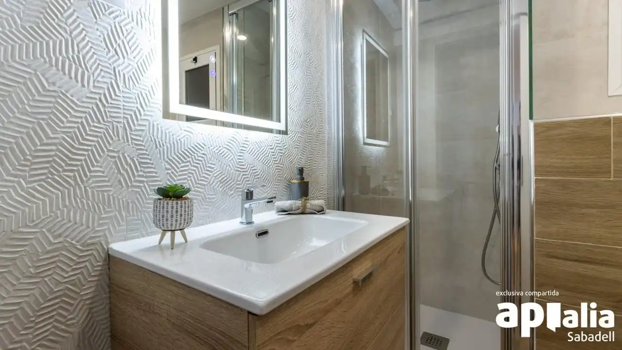 Baño de Piso en venta en Sabadell con Aire acondicionado, Calefacción y Parquet