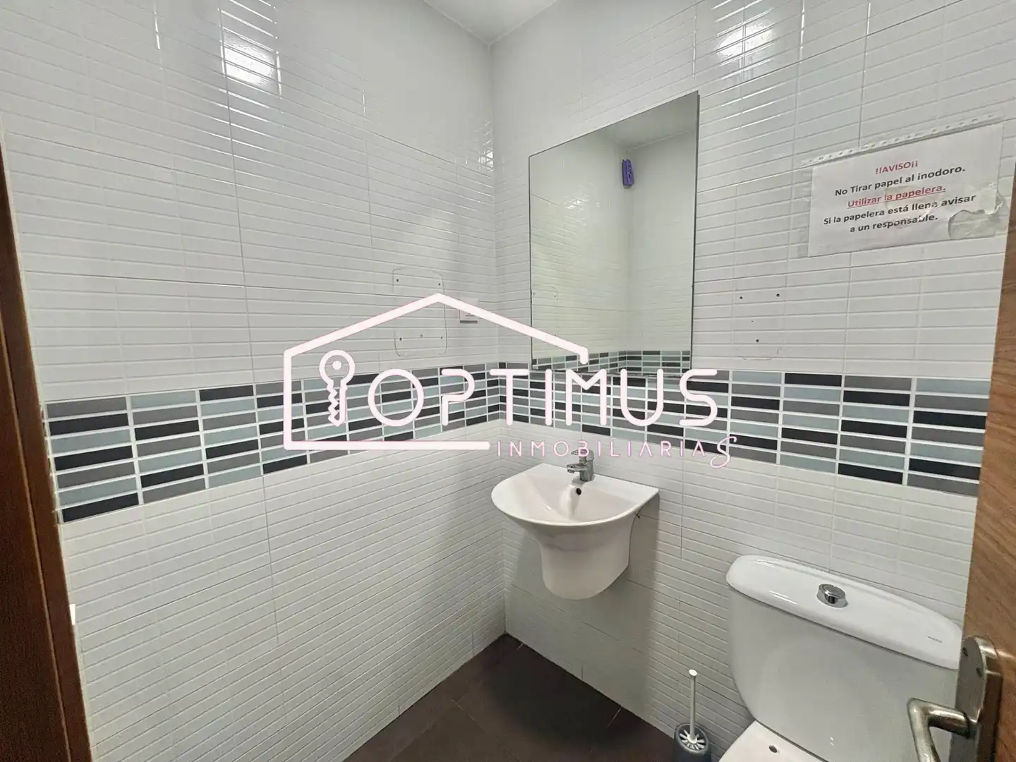 Badezimmer von Geschaftsraum zur Miete in Valencia
