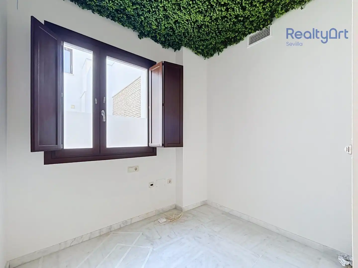 Terrassa de Dúplex en venda en Sevilla amb Aire condicionat, Calefacció i Terrassa