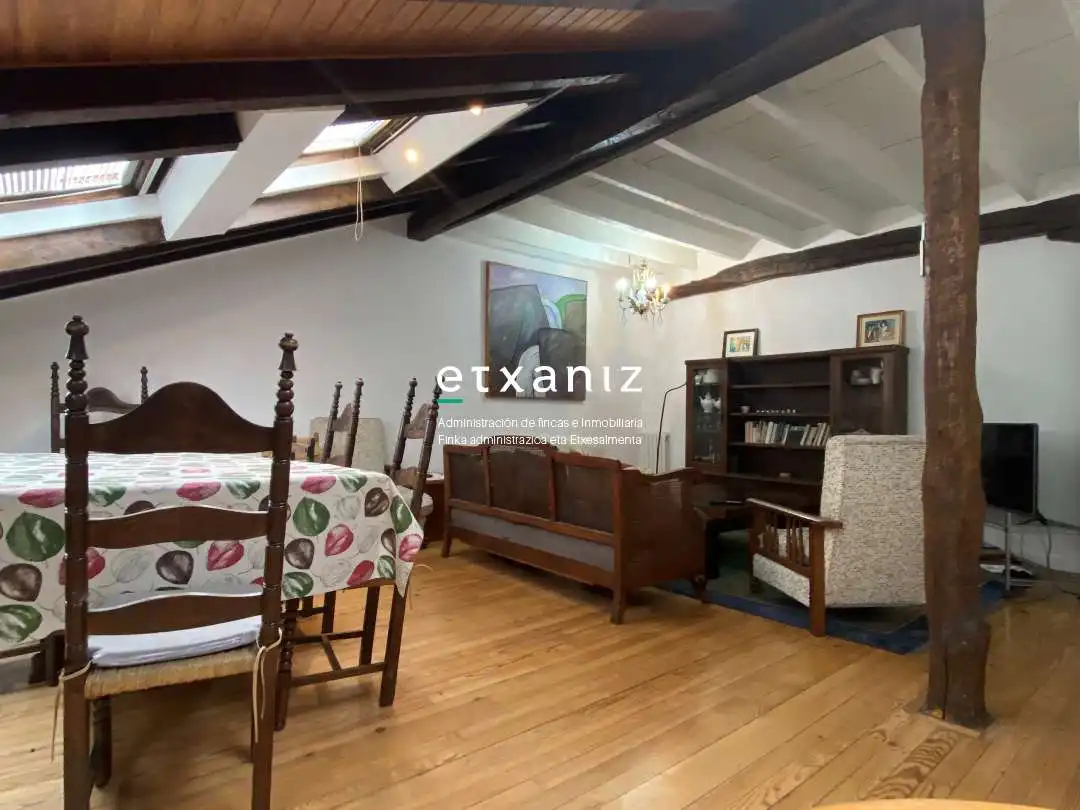 Dining room of Flat for rent in Donostia - San Sebastián   with Heating, Oven and Washing machine