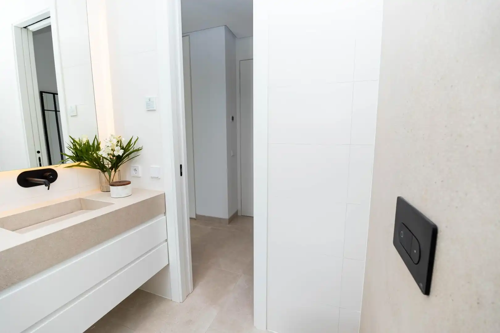 Baño de Casa o chalet en venta en Marbella con Aire acondicionado, Jardín privado y Terraza