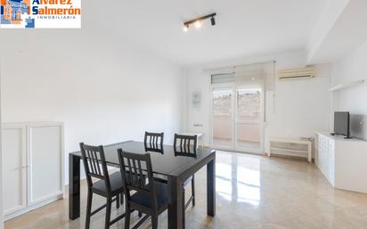 Dining room of Apartment for sale in  Granada Capital  with Air Conditioner, Heating and Terrace