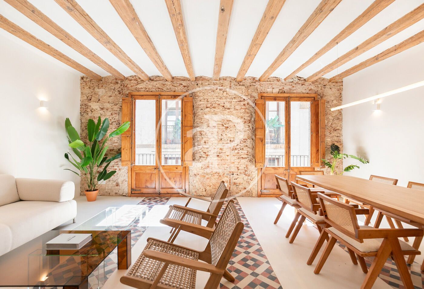 Vista exterior de Pis en venda en  Barcelona Capital amb Calefacció, Moblat i Balcó