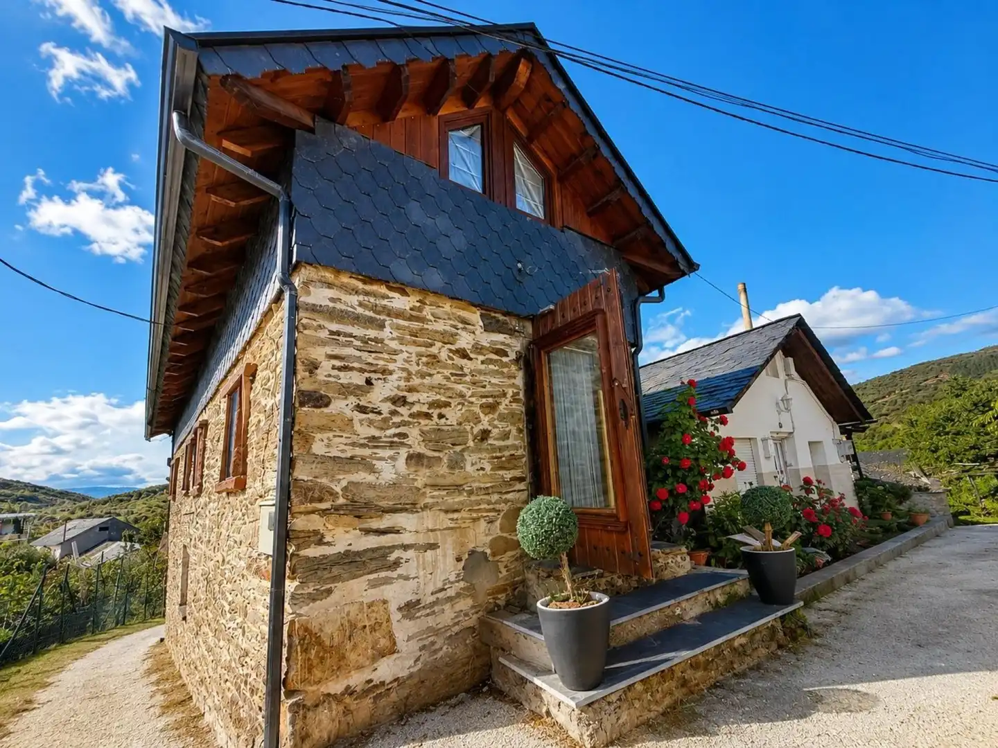 Casa adosada en venta en Toreno