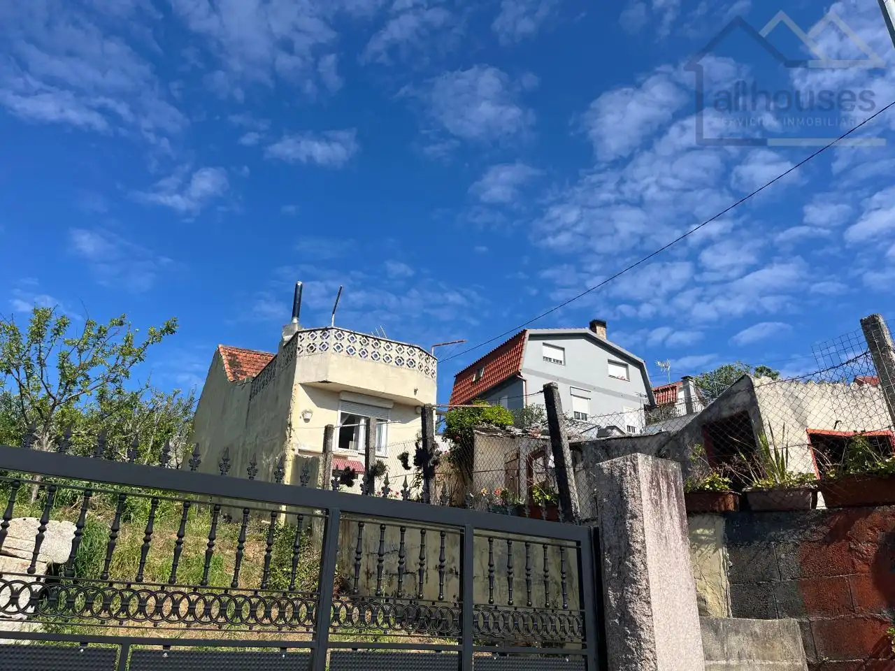 Vista exterior de Casa o chalet en venta en Vigo  con Calefacción y Terraza
