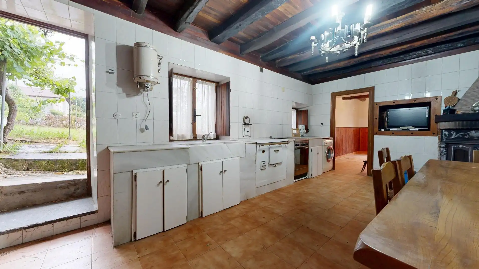 Cuina de Casa o xalet en venda en Markina-Xemein amb Jardí privat