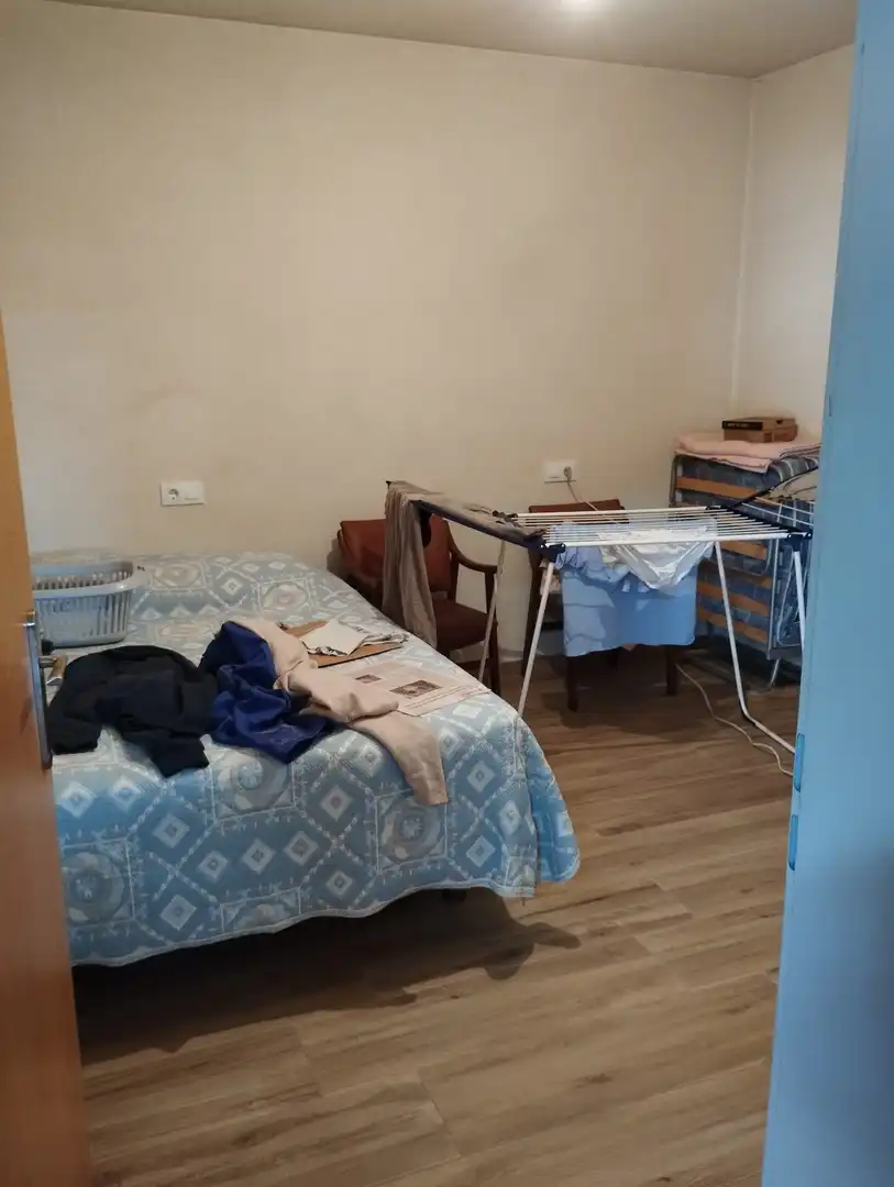 Dormitori de Casa o xalet en venda en Coristanco amb Jardí privat, Terrassa i Balcó