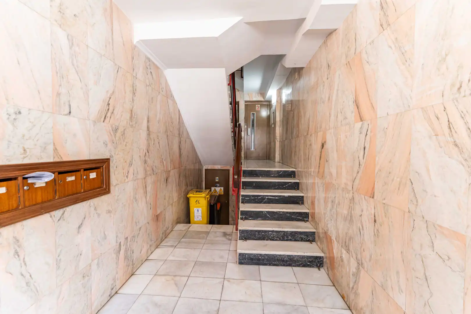 Flat with lift for sale in Calle del Vizconde de Matamala, imagen 5