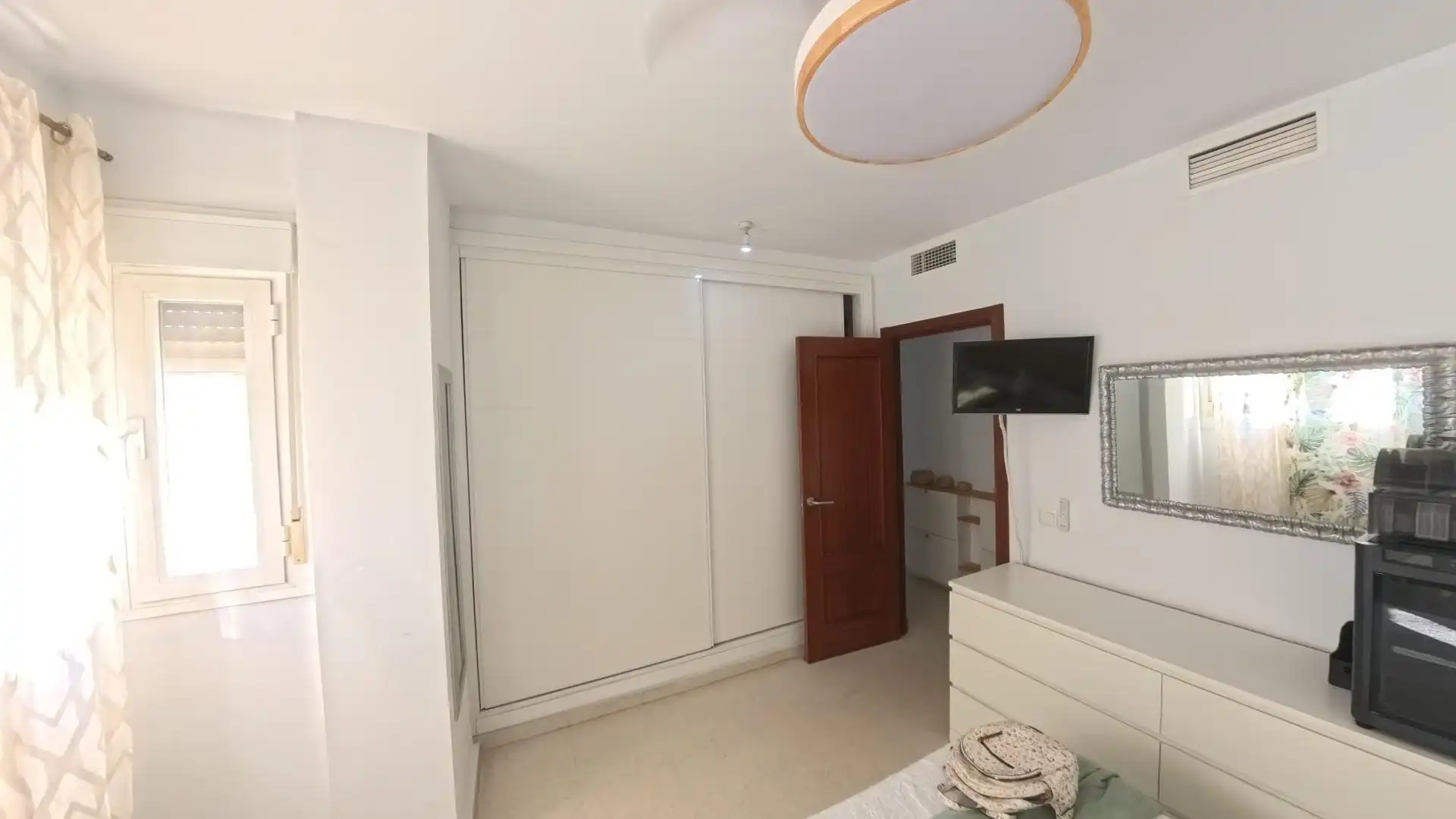 Bedroom of Flat for sale in San Fernando  with Air Conditioner, Heating and Community pool