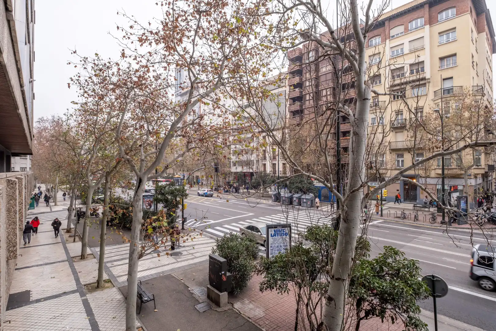 Vista exterior de Oficina de lloguer en Valencia