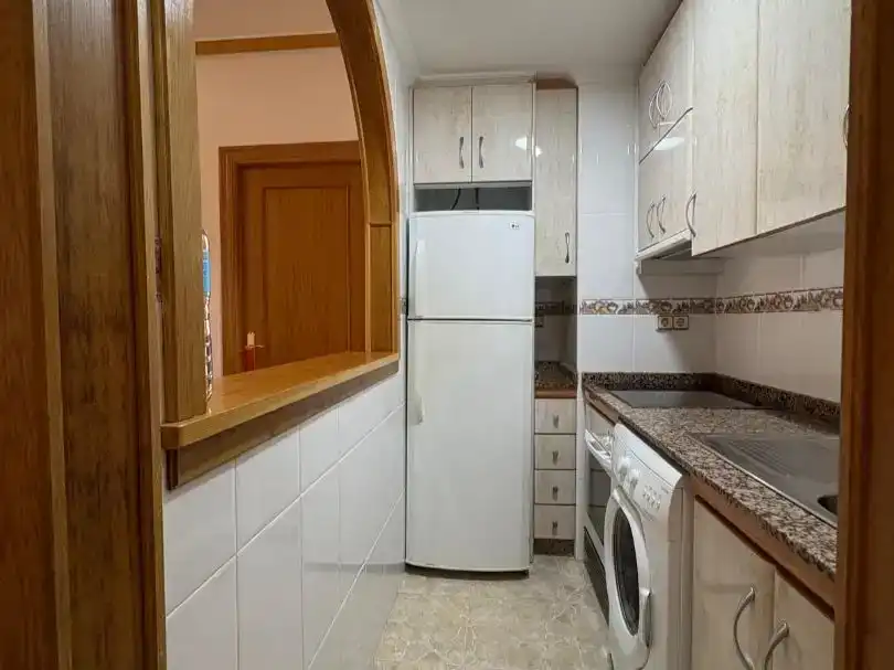 Cuina de Pis en venda en Torrevieja amb Aire condicionat i Balcó