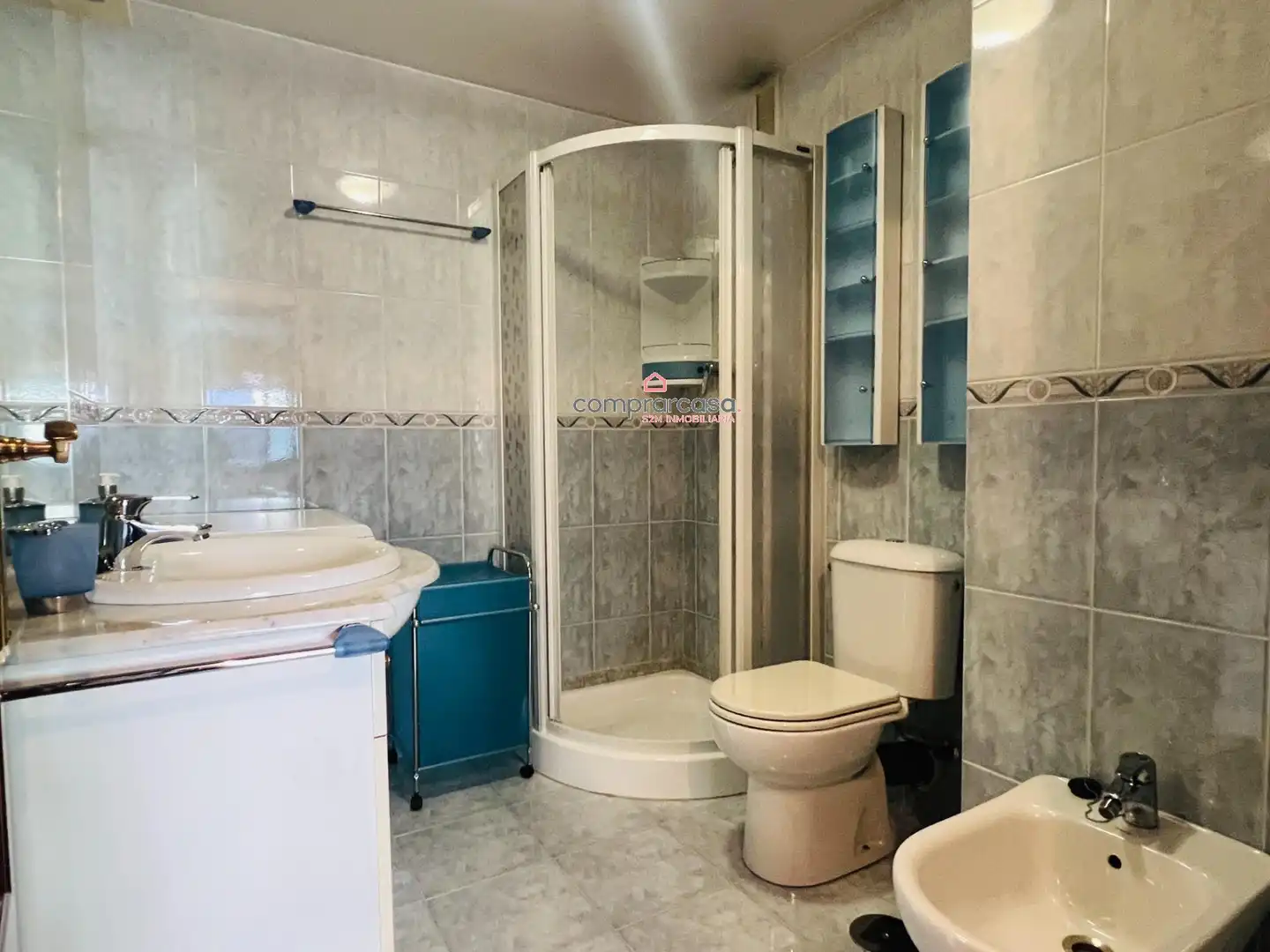 Bathroom of Flat for rent in Cambre   with Heating, Storage room and Furnished