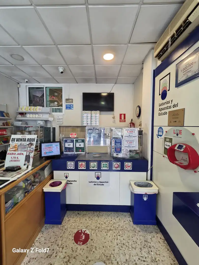 Local en venda en Jaén amb Aire condicionat