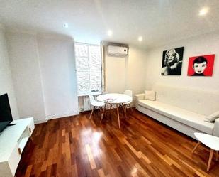 Living room of Flat to rent in  Zaragoza Capital  with Air Conditioner and Furnished