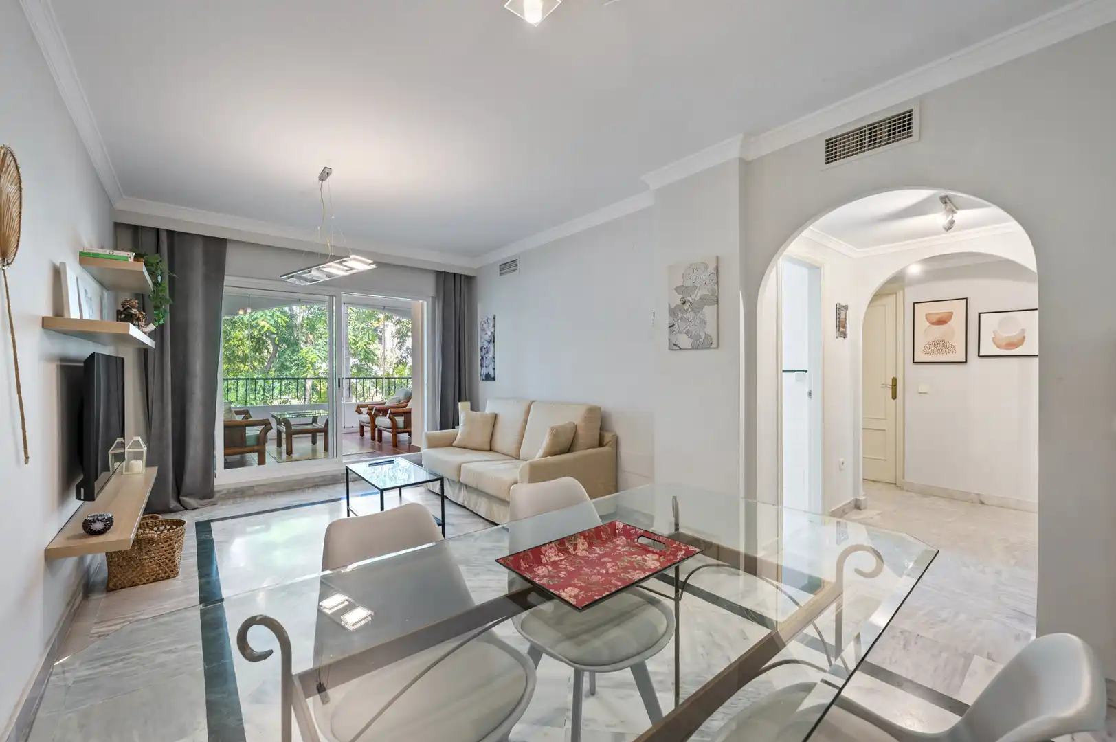 Living room of Apartments for rent in Marbella  with Terrace, Swimming Pool and Community pool