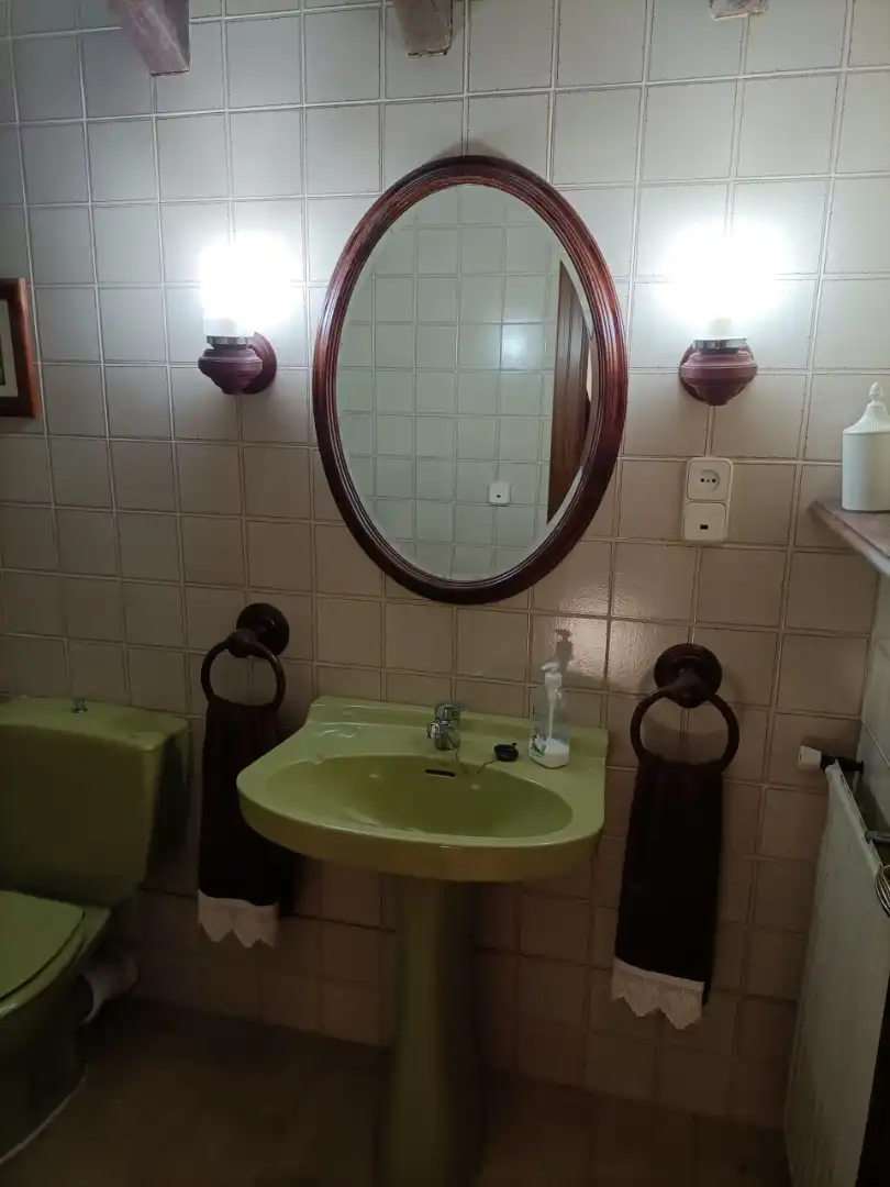 Baño de Ático en venta en Segorbe con Parquet, Terraza y Amueblado