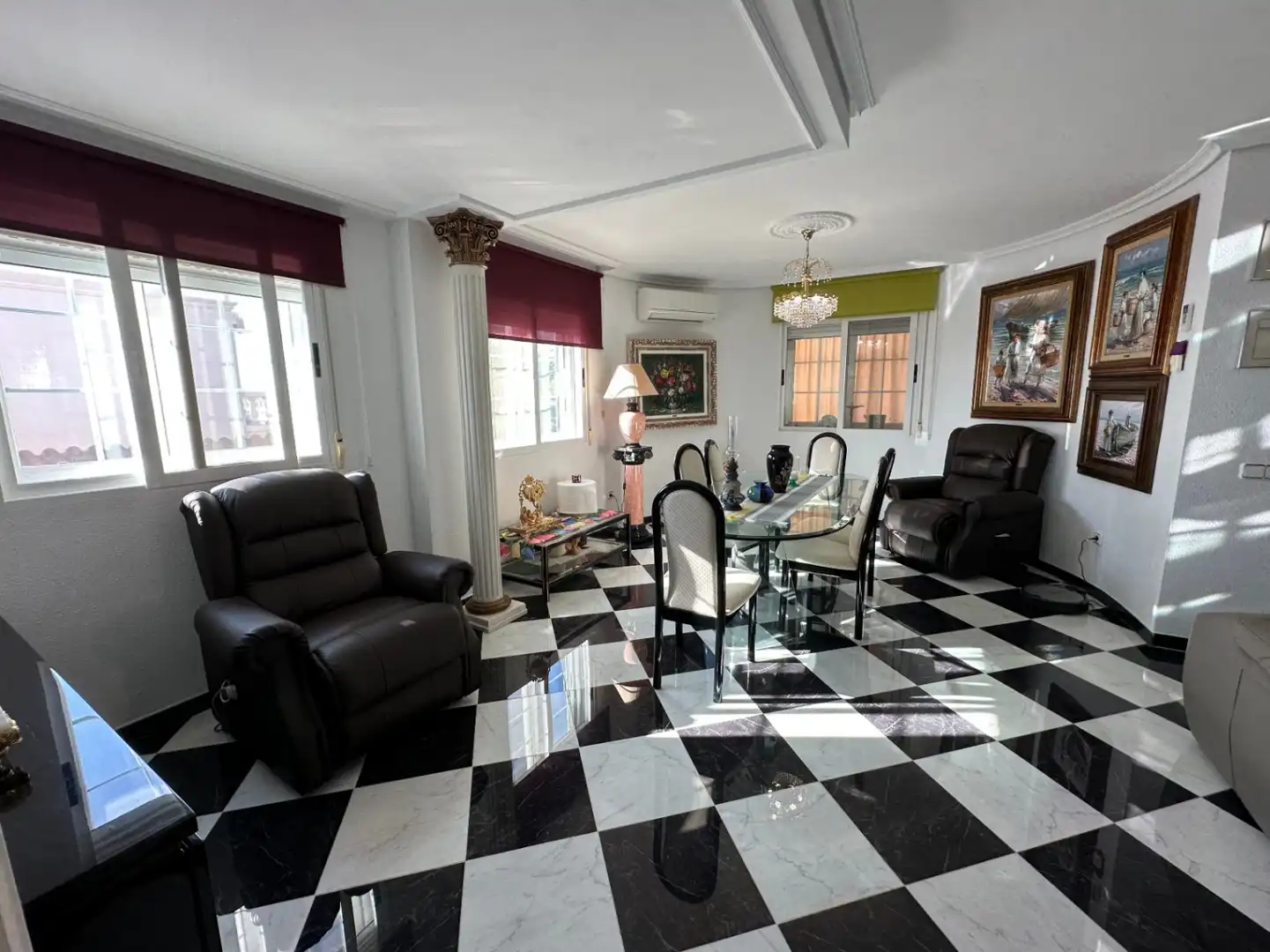 Sala d'estar de Casa o xalet en venda en Alcalà de Xivert amb Piscina