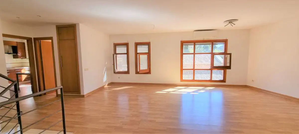 Sala d'estar de Pis en venda en Toledo amb Aire condicionat, Calefacció i Terrassa