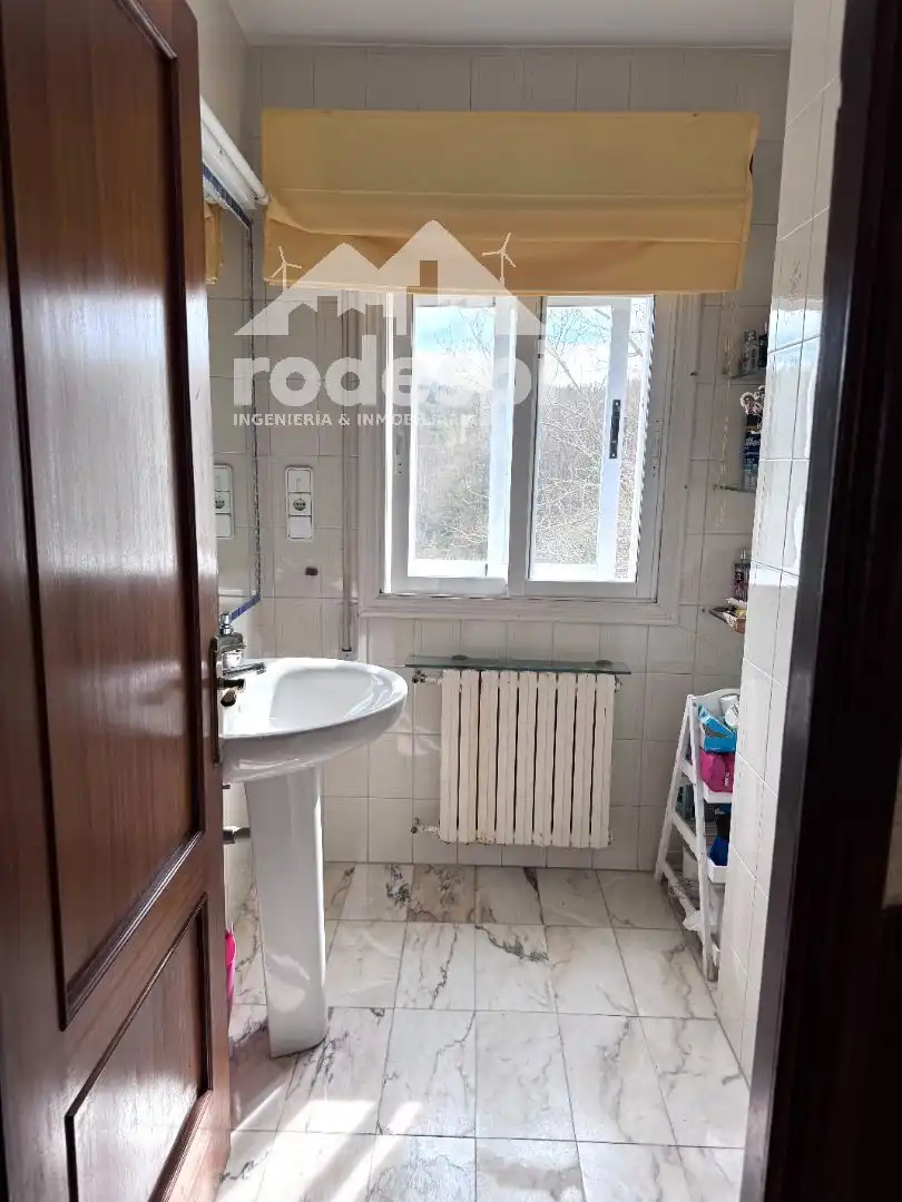 Bathroom of Houses for sale in Montederramo  with Heating, Storage room and Furnished