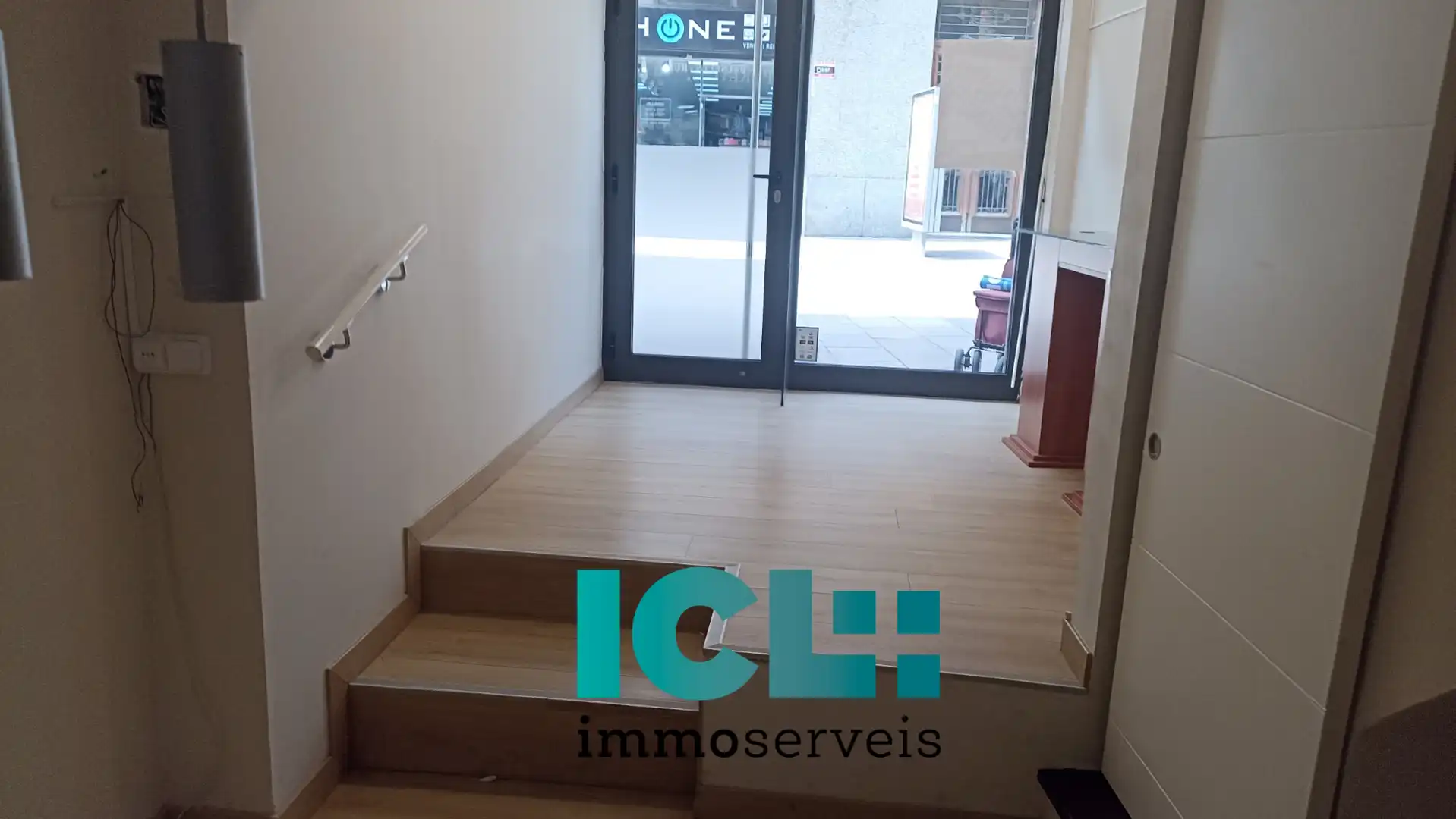 Local comercial en venda a Carrer de Pi i Margall, imagen 8