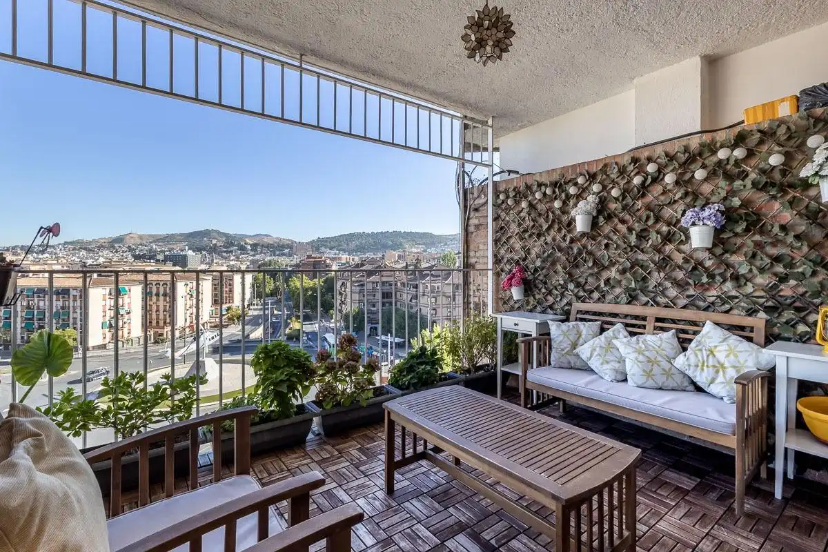 Piso con ascensor en venta en Avenida DE AMERICA, imagen 2