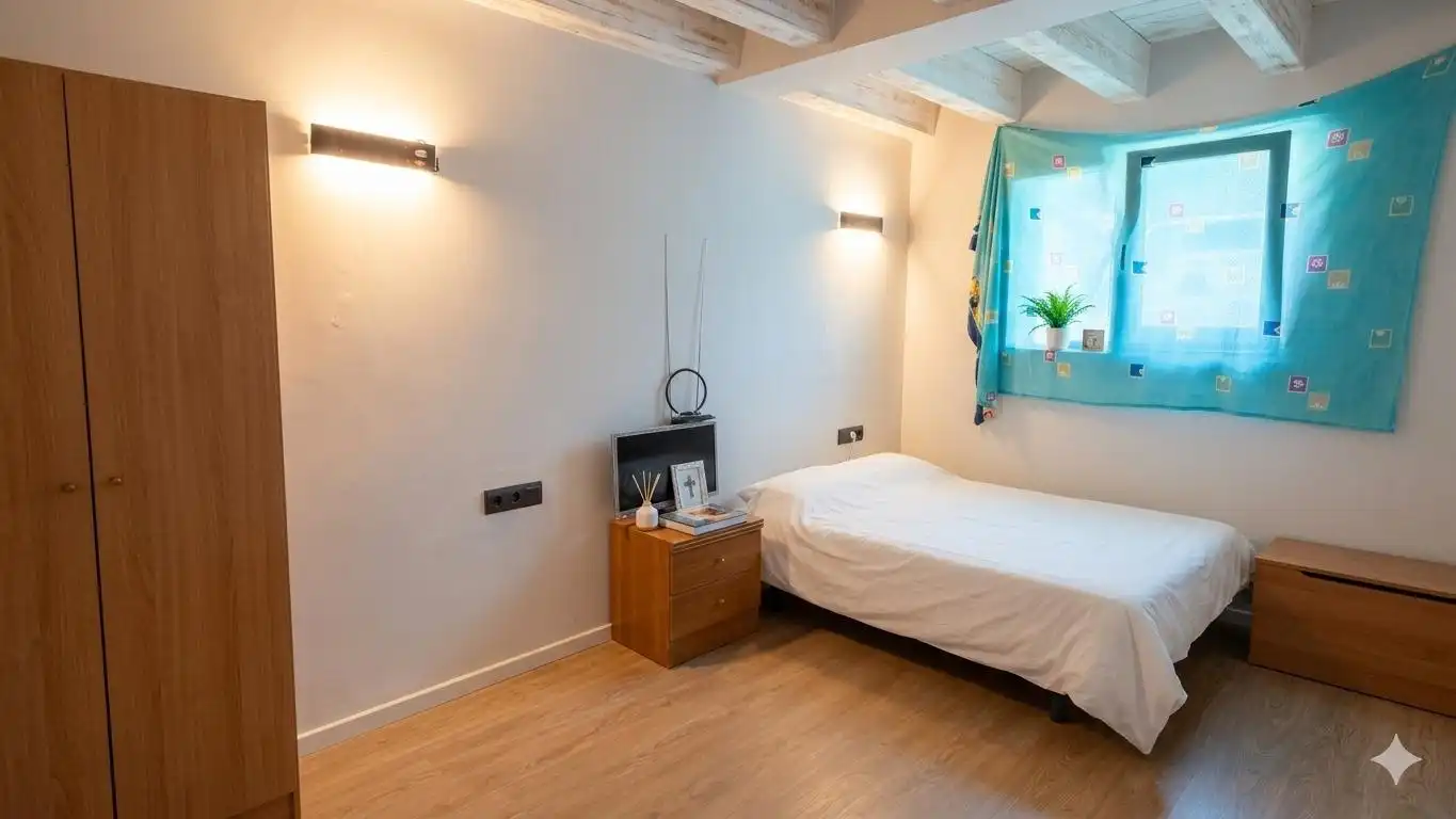 Terraced house with terrace for sale in JACINT VERDAGUER, imagen 13