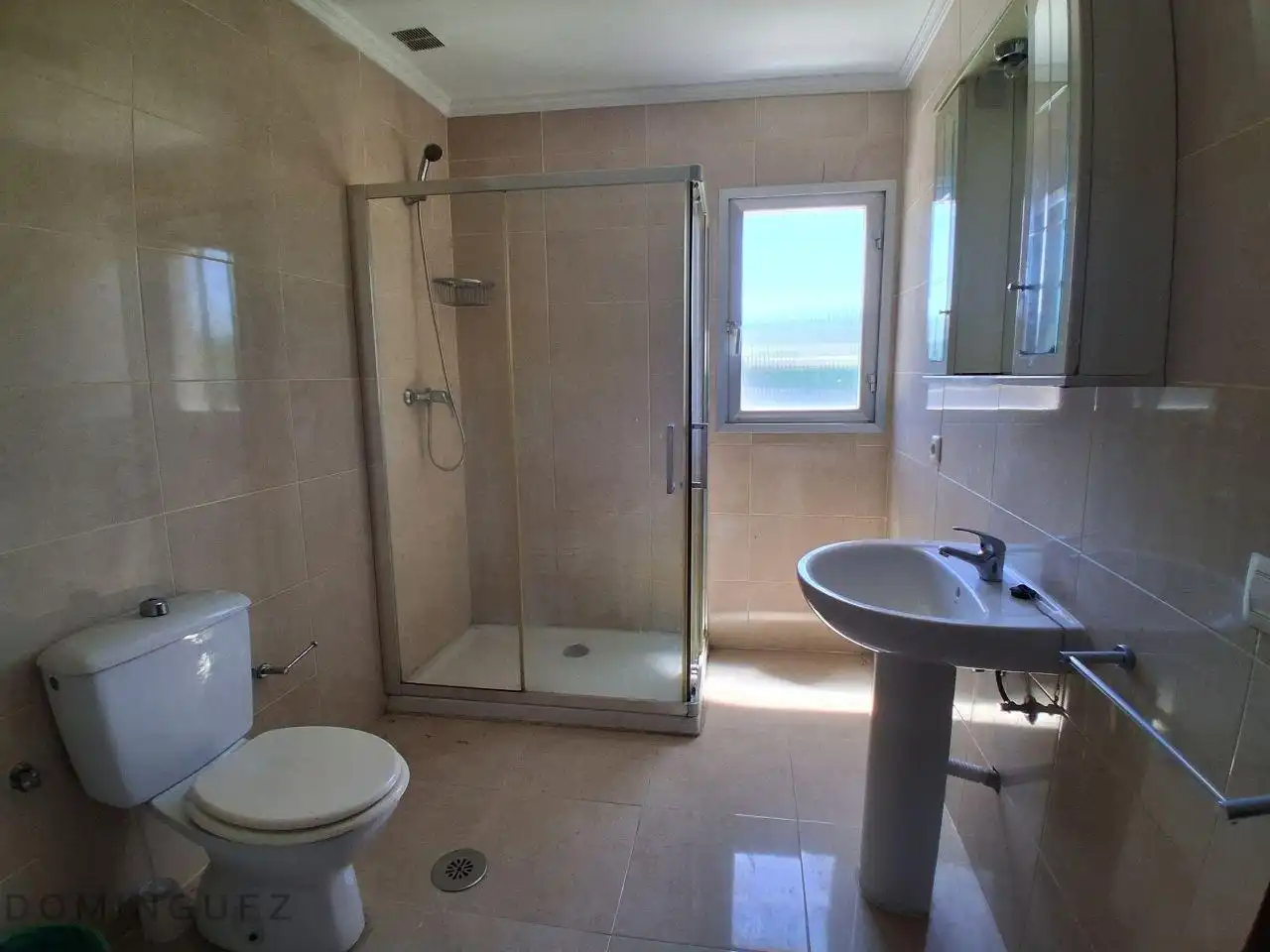 Baño de Casa o chalet en venta en Vigo  con Calefacción y Jardín privado