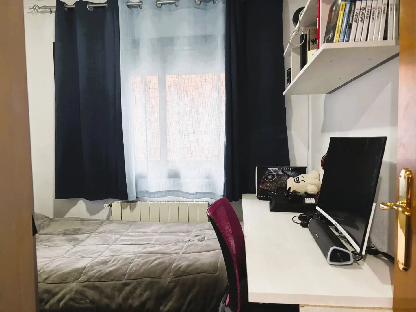 Habitación de Piso en venta en Terrassa con Calefacción