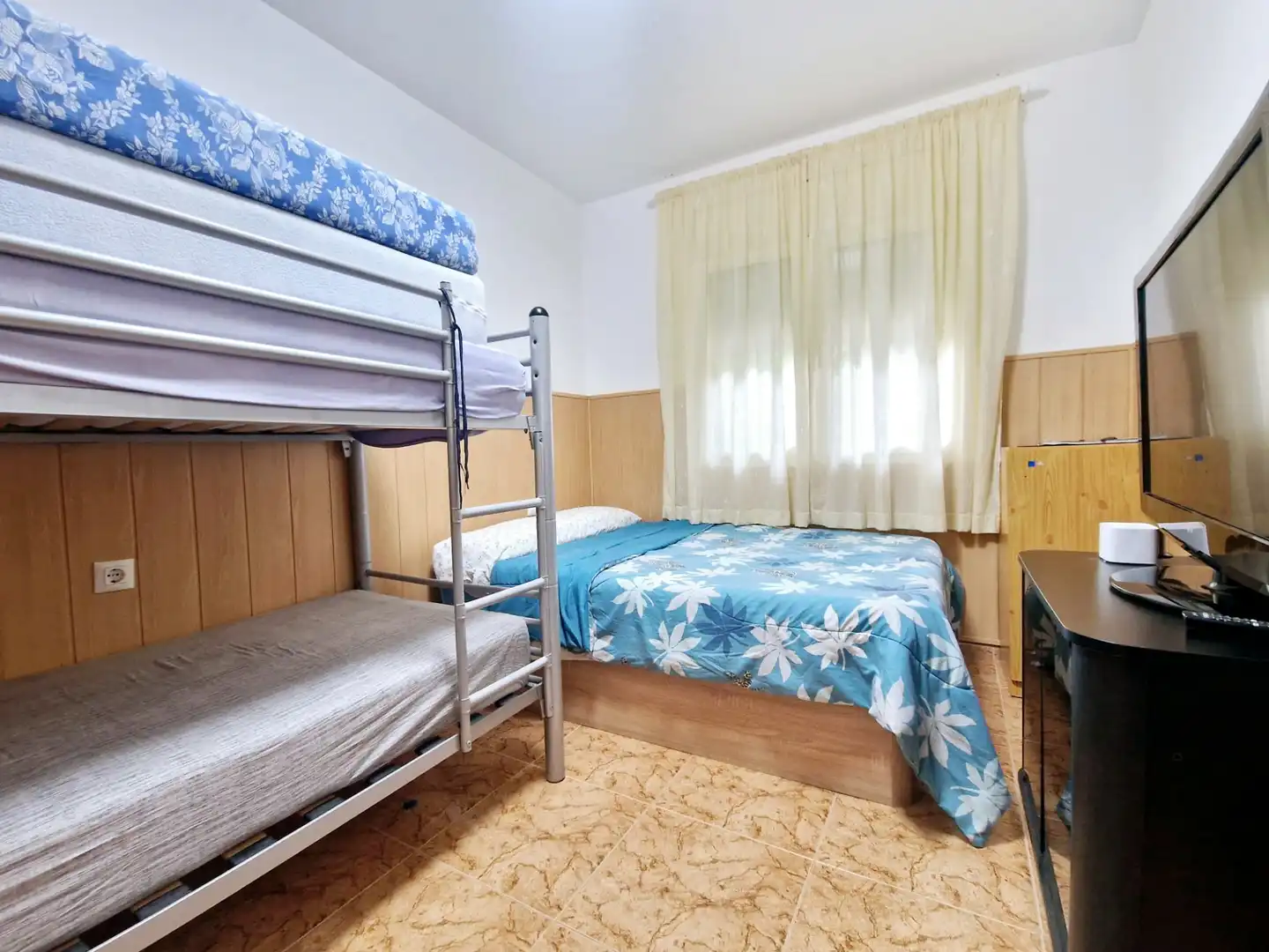 Habitación de Casa o chalet en venta en Hostalric con Aire acondicionado, Calefacción y Jardín privado