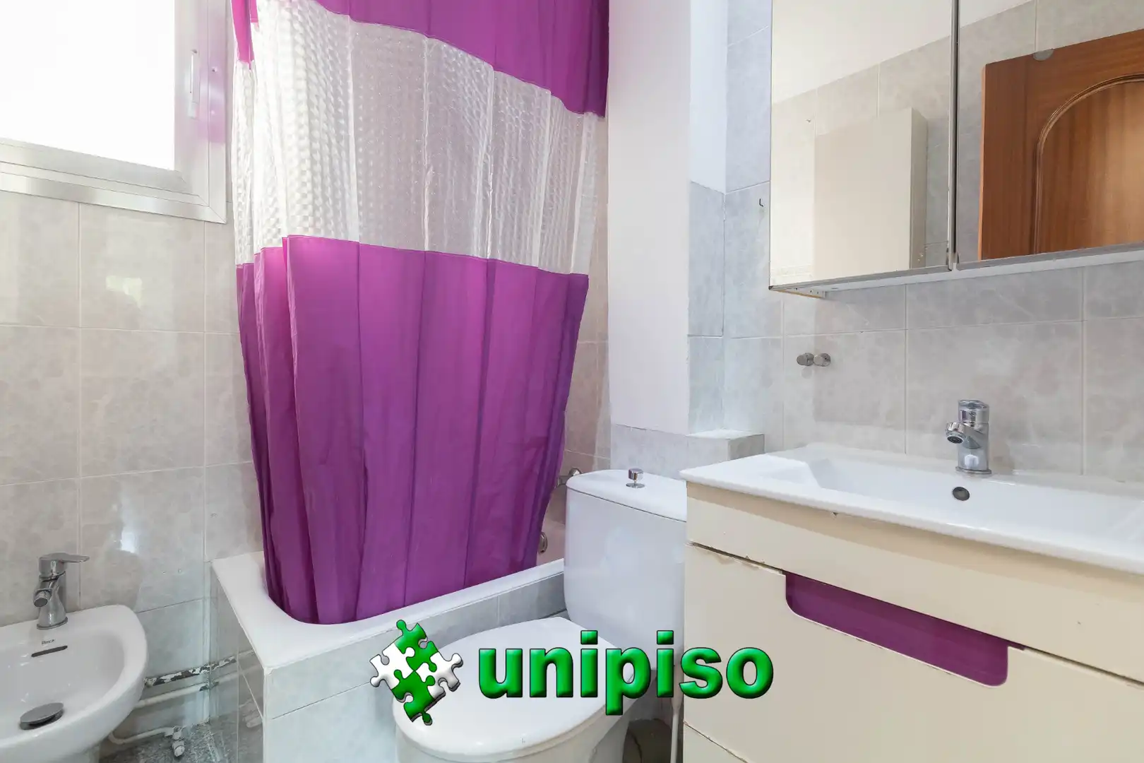 Bathroom of Flat for sale in Leganés  with Heating and Terrace