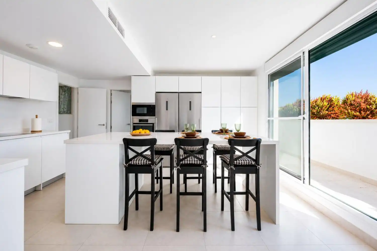 Küche von Wohnungen zur Miete in Sotogrande mit Klimaanlage, Heizung und Terrasse