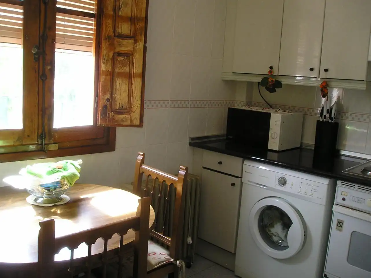 Cuina de Casa o xalet en venda en Terrer amb Terrassa i Moblat