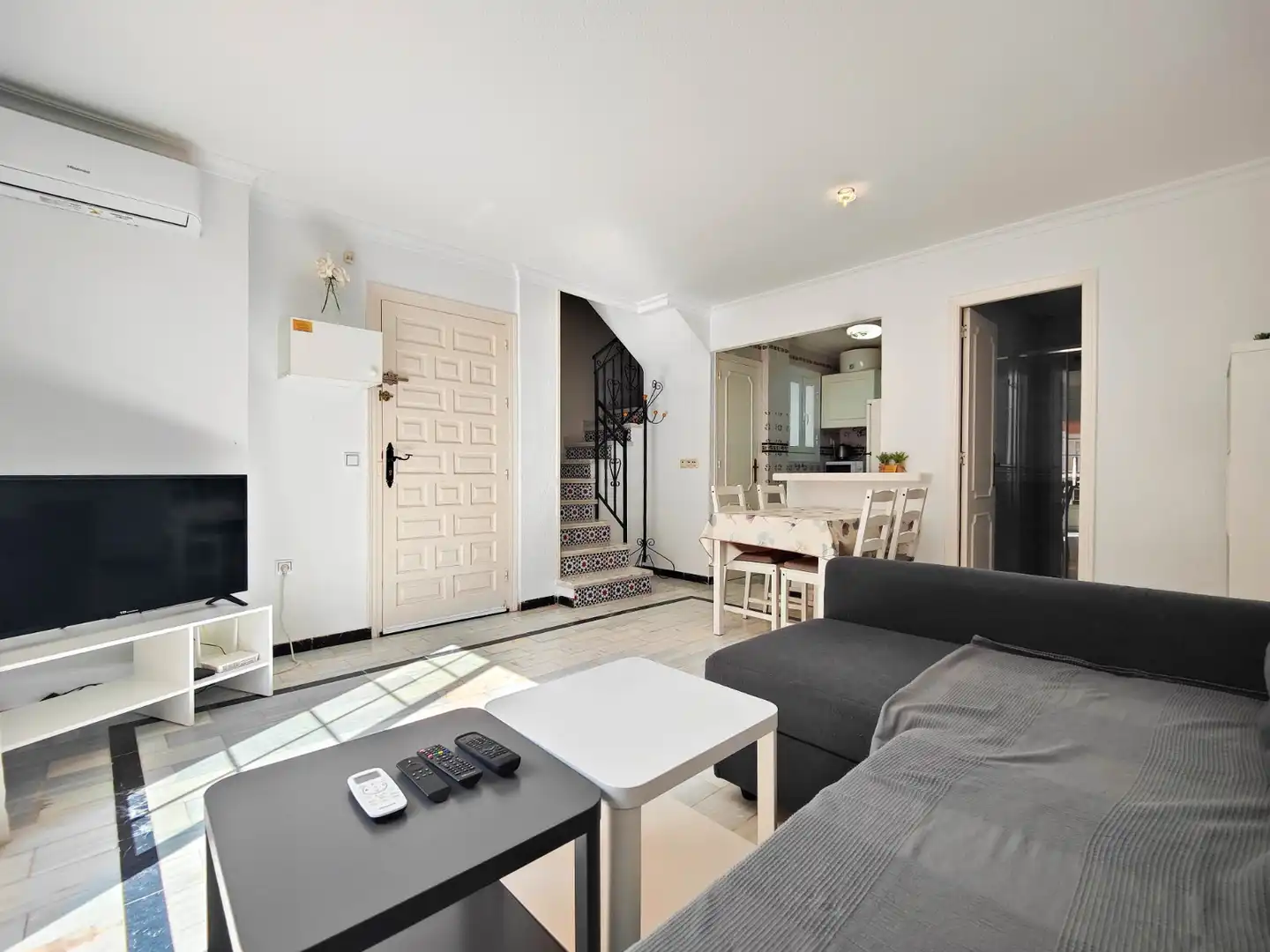 Living room of Attic for sale in Torrevieja  with Air Conditioner, Heating and Terrace