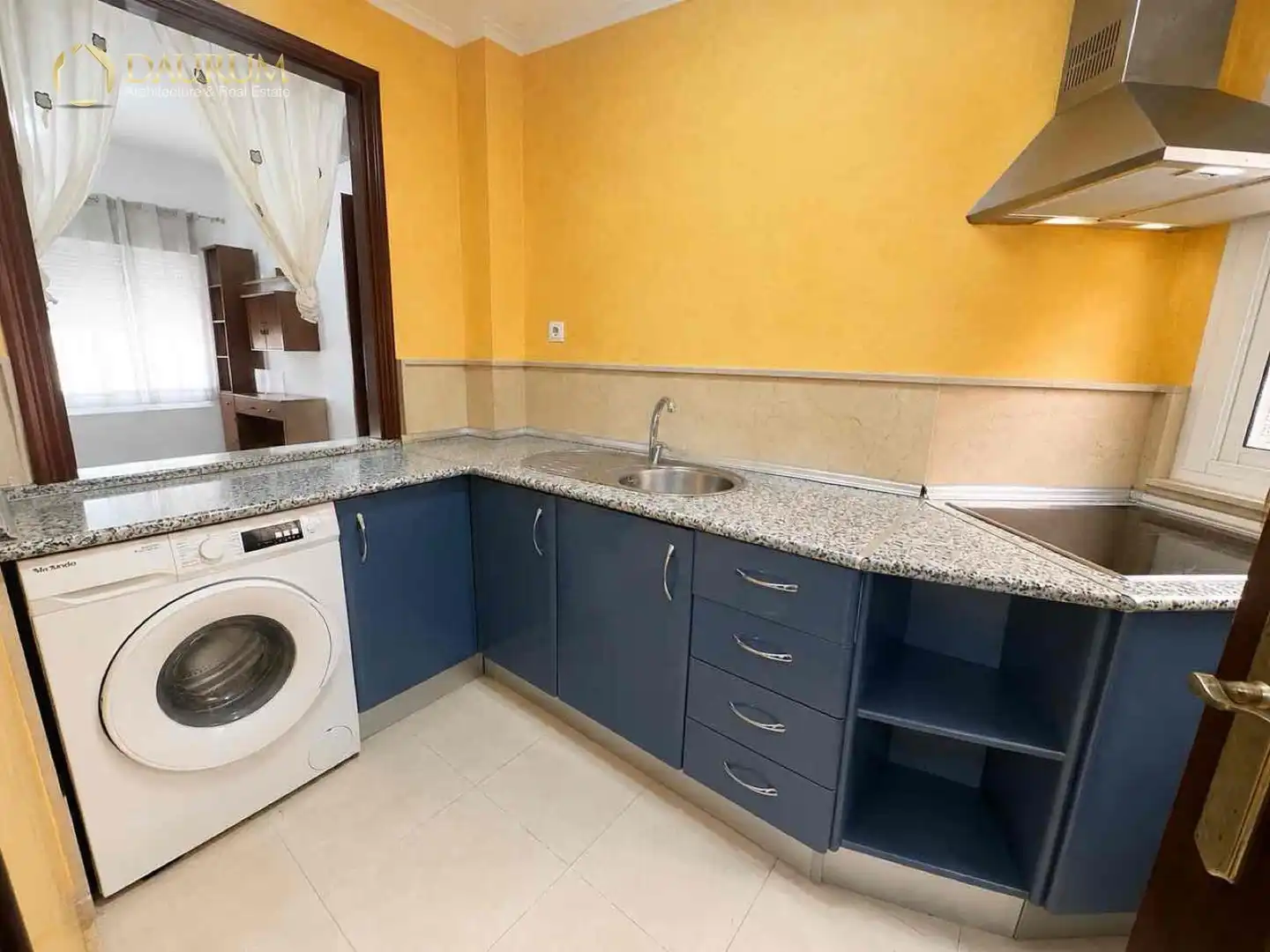 Cocina de Piso en venta en Dos Hermanas con Aire acondicionado, Calefacción y Amueblado
