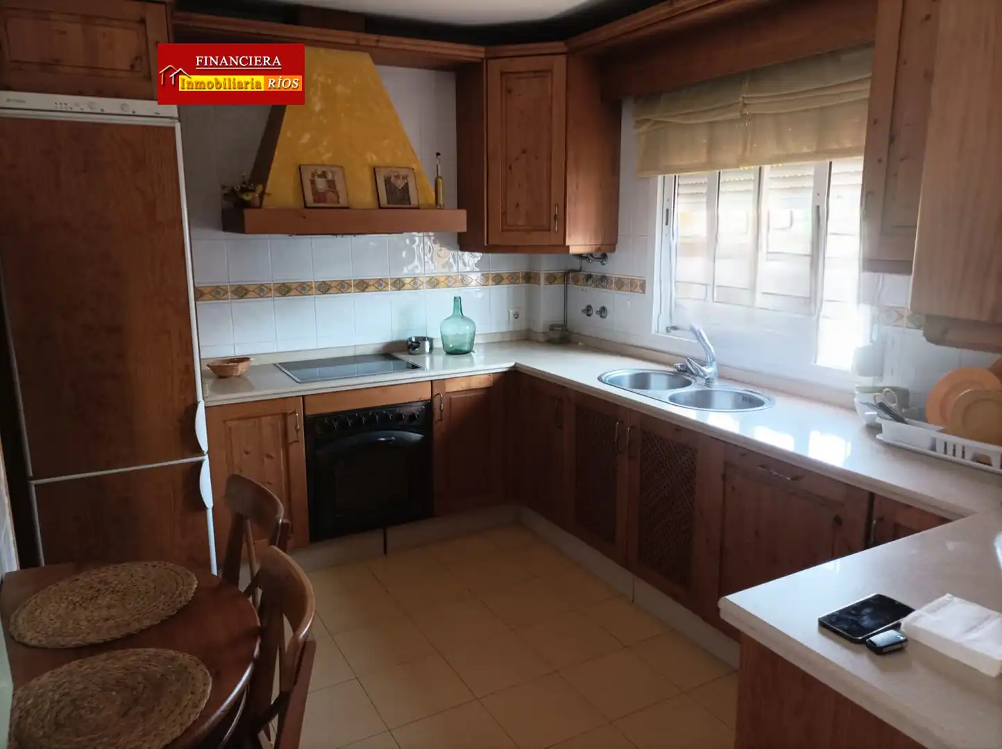 Cocina de Casa o chalet en venta en Alcalá de Guadaira con Aire acondicionado, Terraza y Trastero