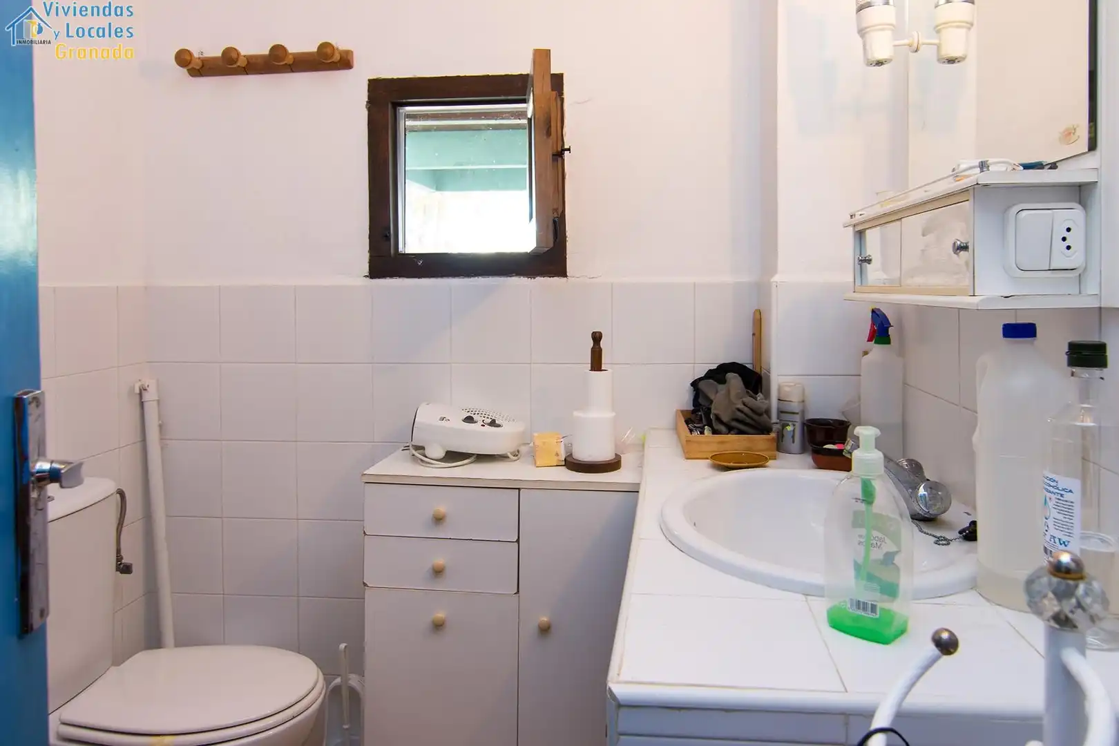 Baño de Casa o chalet en venta en Huétor Tájar con Calefacción, Jardín privado y Terraza
