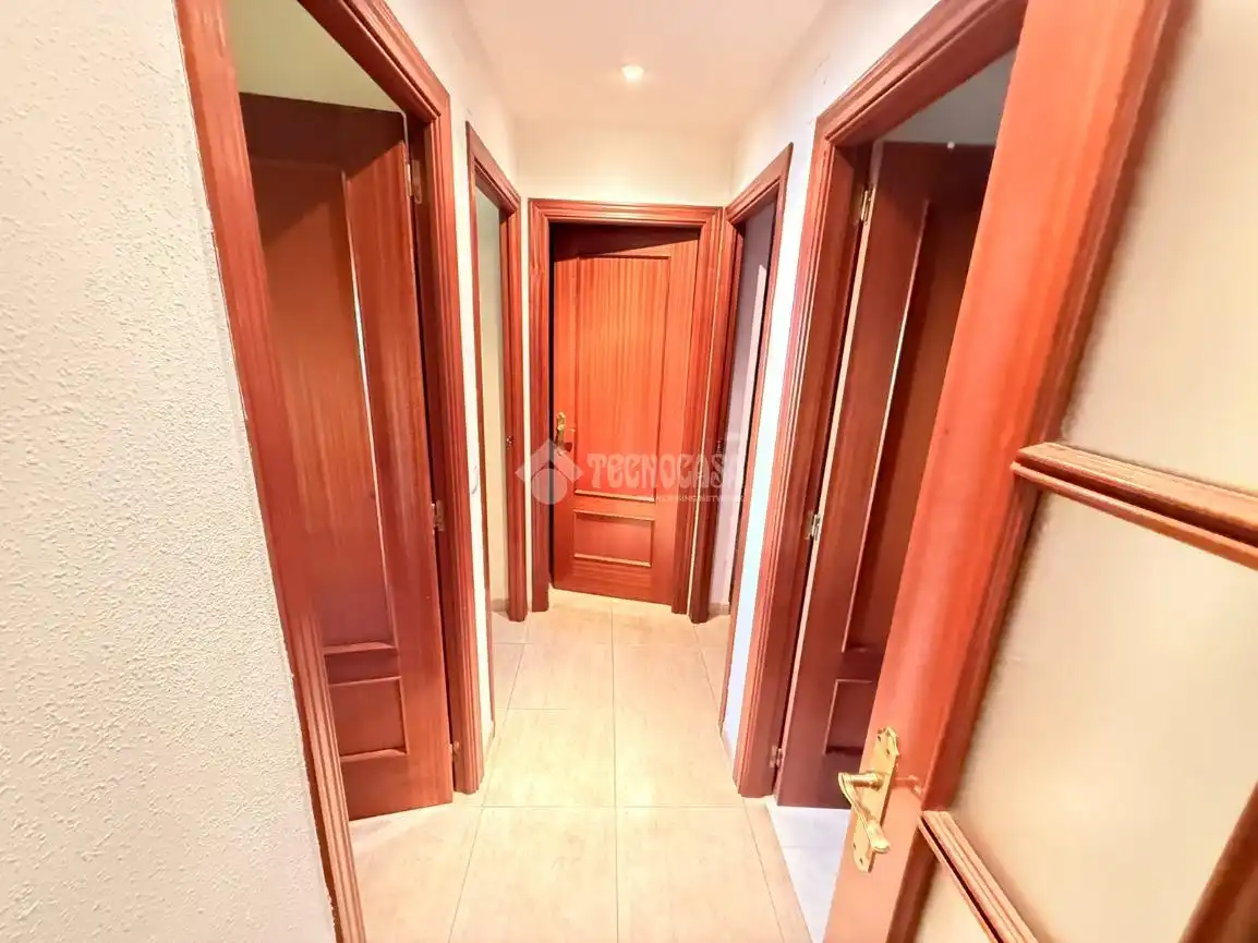 Piso con piscina en venta en Martos, imagen 3